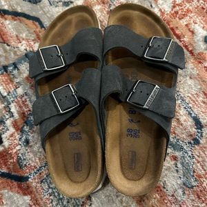 BIRKENSTOCK Arizona Sandal w/Soft Footbed Grey Suede Size EU 38 US 7-7.5